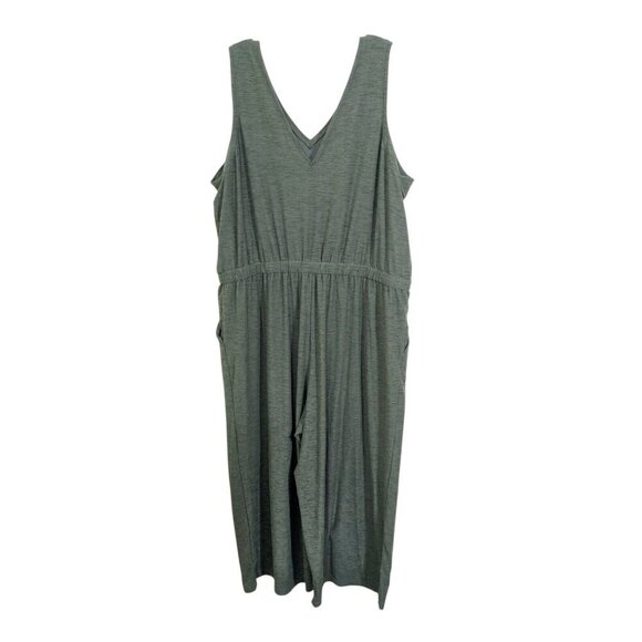 Old Navy Active Breath On Jumpsuit Plus XXL Green Wide Leg V Neck Sleeveless - Picture 2 of 3